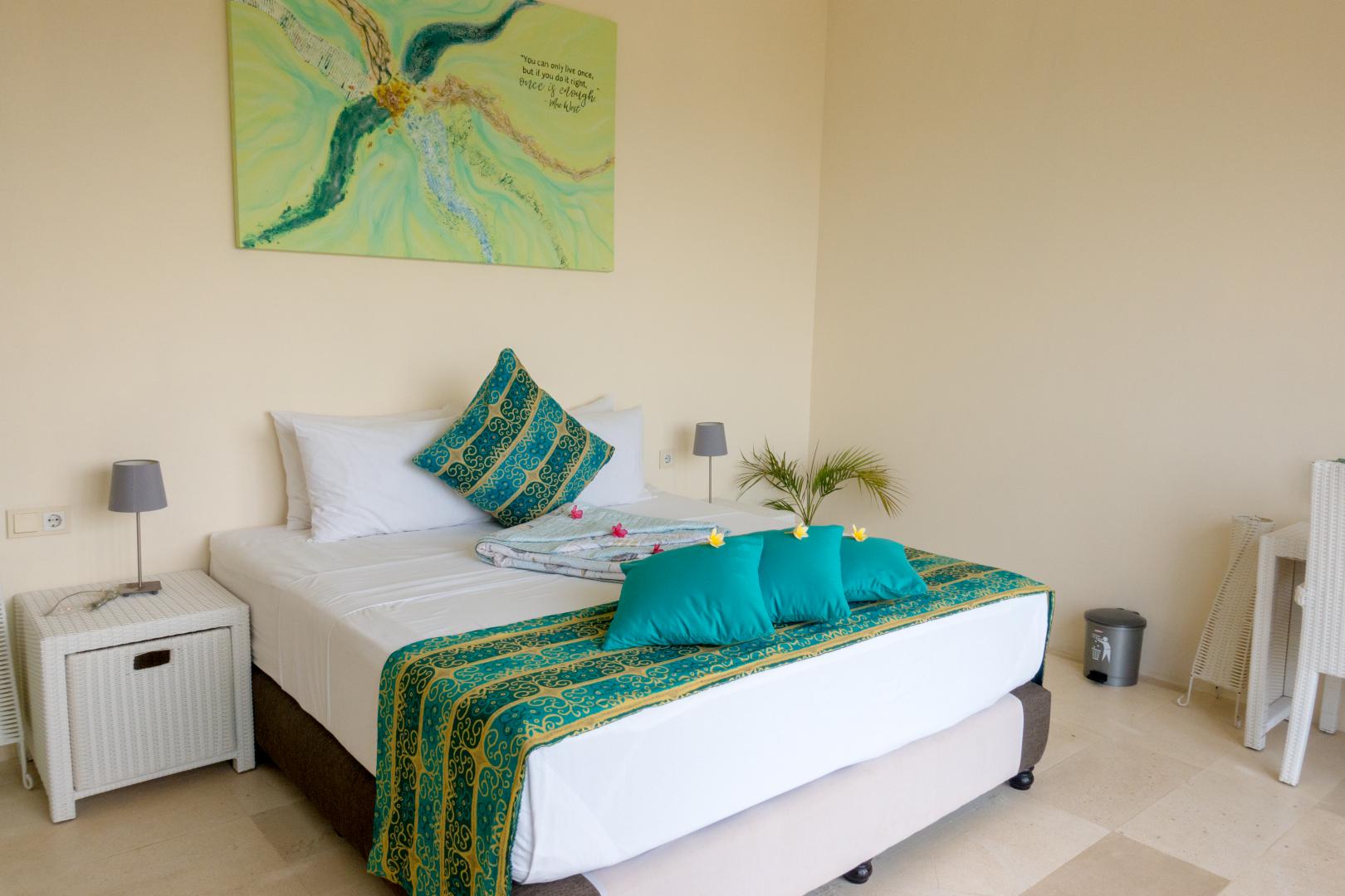A bright Villa Atas Pelangi bedroom