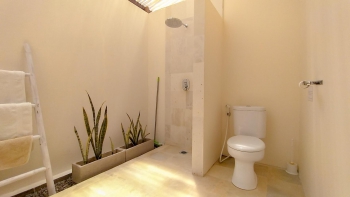 Bathroom of bedroom 3