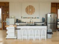 Perfect symmetry kitchen